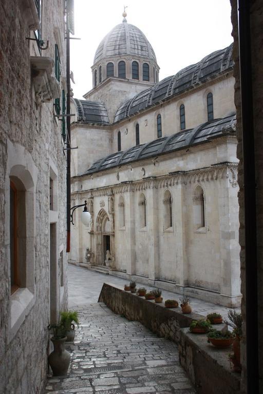 Old Town Apartment Šibenik Oda fotoğraf