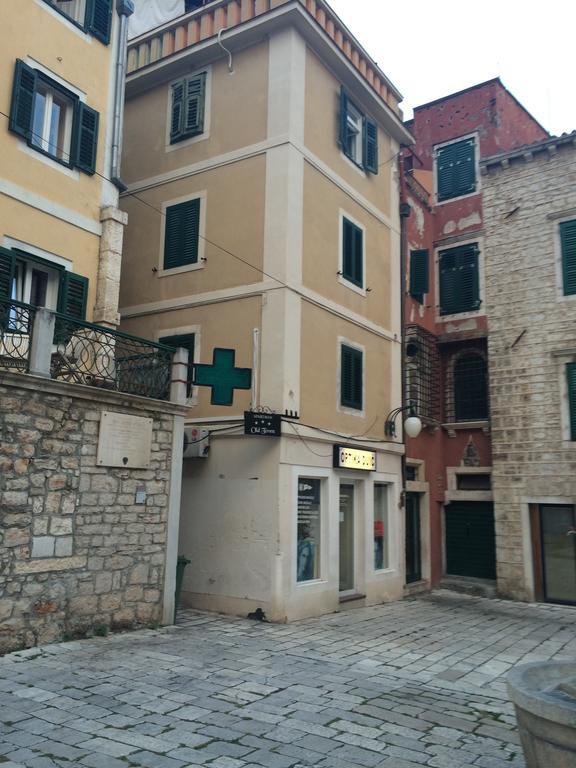 Old Town Apartment Šibenik Dış mekan fotoğraf