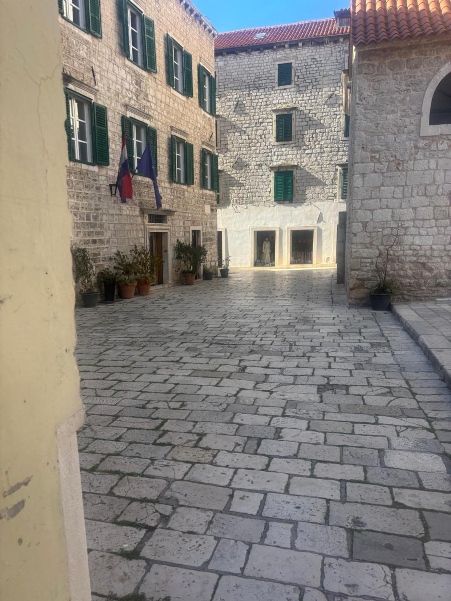 Old Town Apartment Šibenik Dış mekan fotoğraf