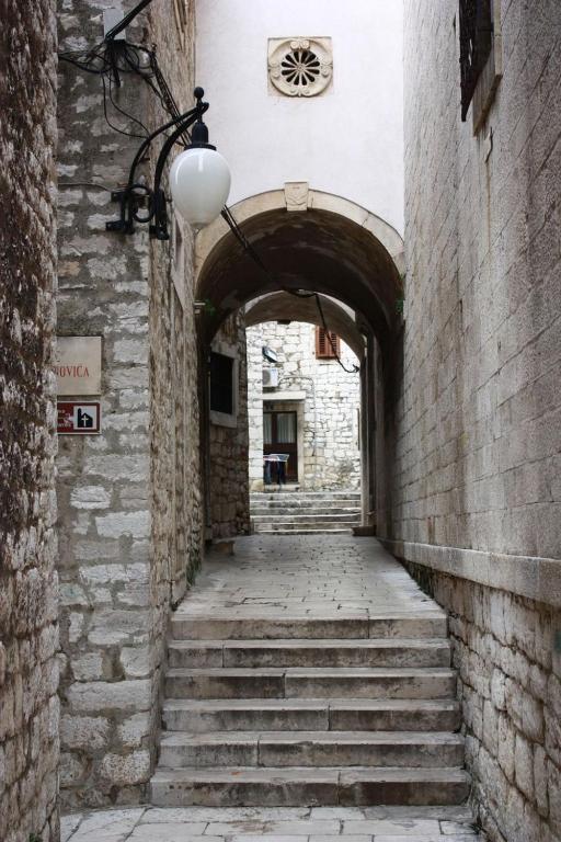 Old Town Apartment Šibenik Dış mekan fotoğraf