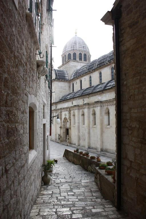 Old Town Apartment Šibenik Dış mekan fotoğraf